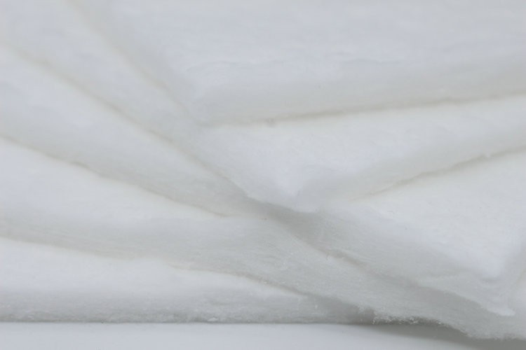 新疆硅酸铝陶瓷纤维毯